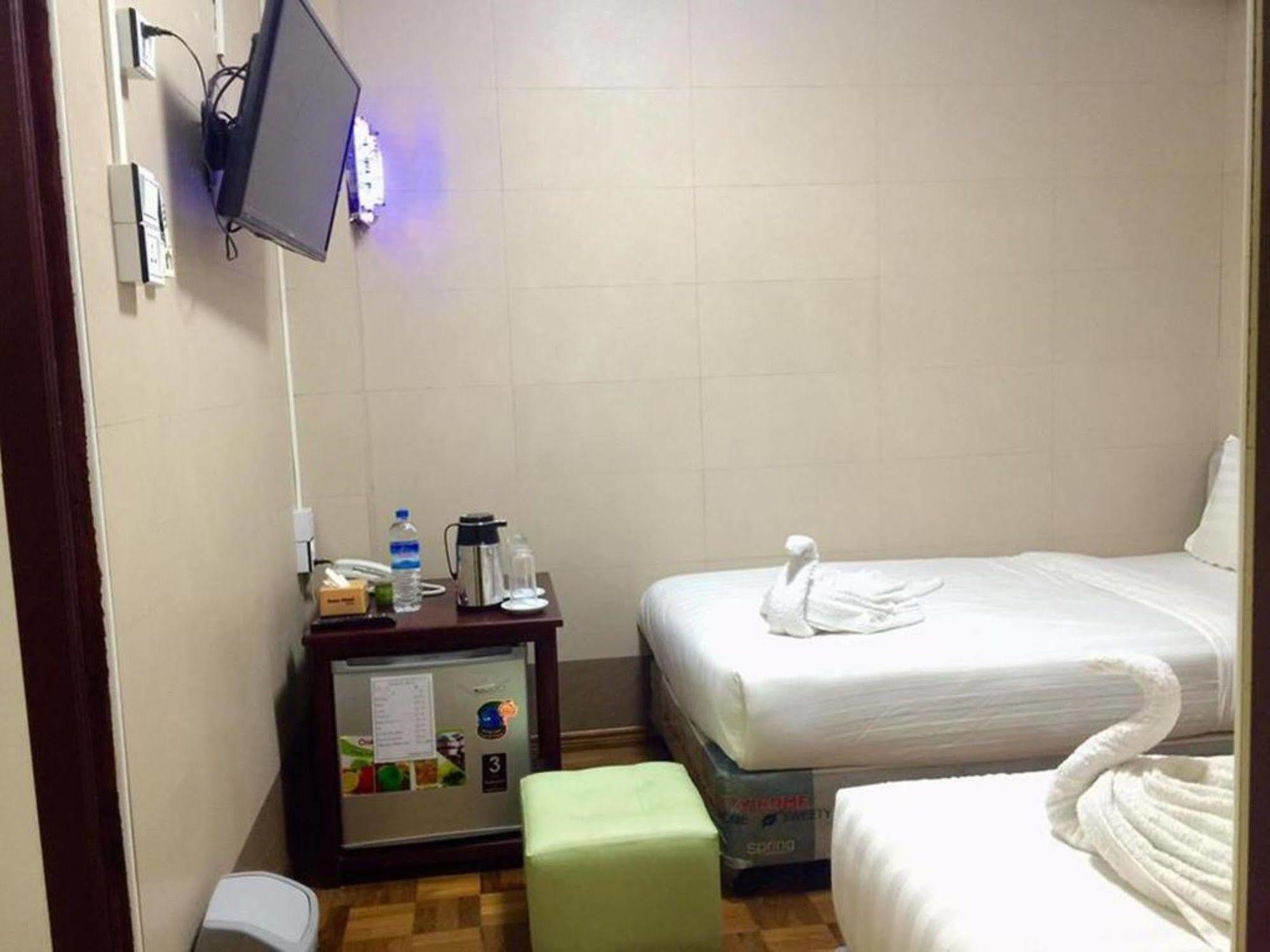 Pandora Motel ย่างกุ้ง ภายนอก รูปภาพ